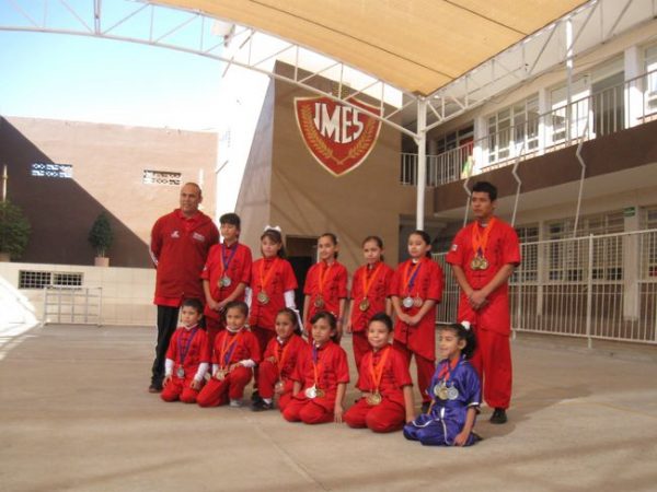 Nosotros - Instituto Mexicano de Estudios Superiores